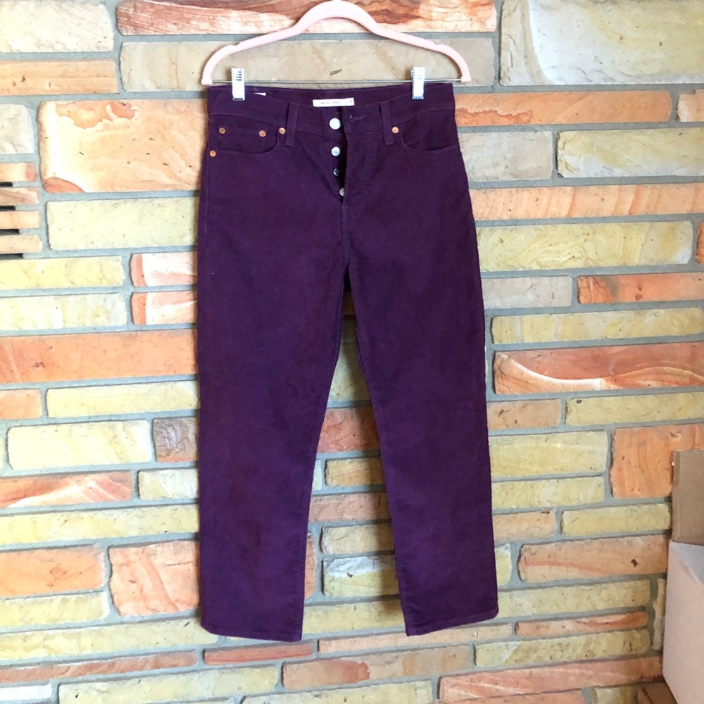 Levi wedgie straight leg corduroy pants